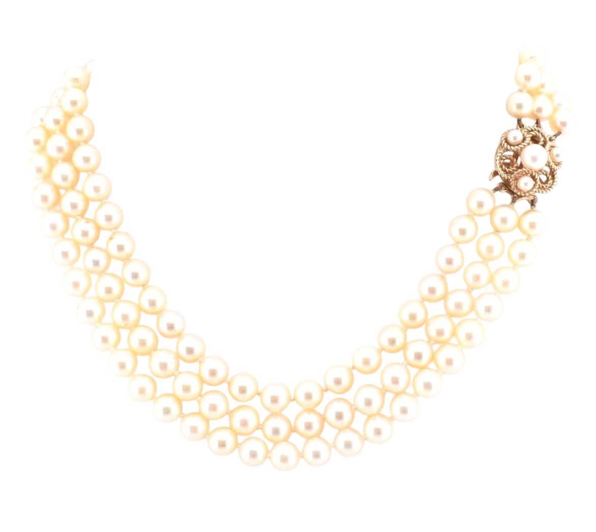 Lot 417 - THREE STRAND PEARL NECKLACE WITH A HALLMARKED 9CT GOLD CLASP