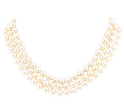 Lot 417 - THREE STRAND PEARL NECKLACE WITH A HALLMARKED 9CT GOLD CLASP