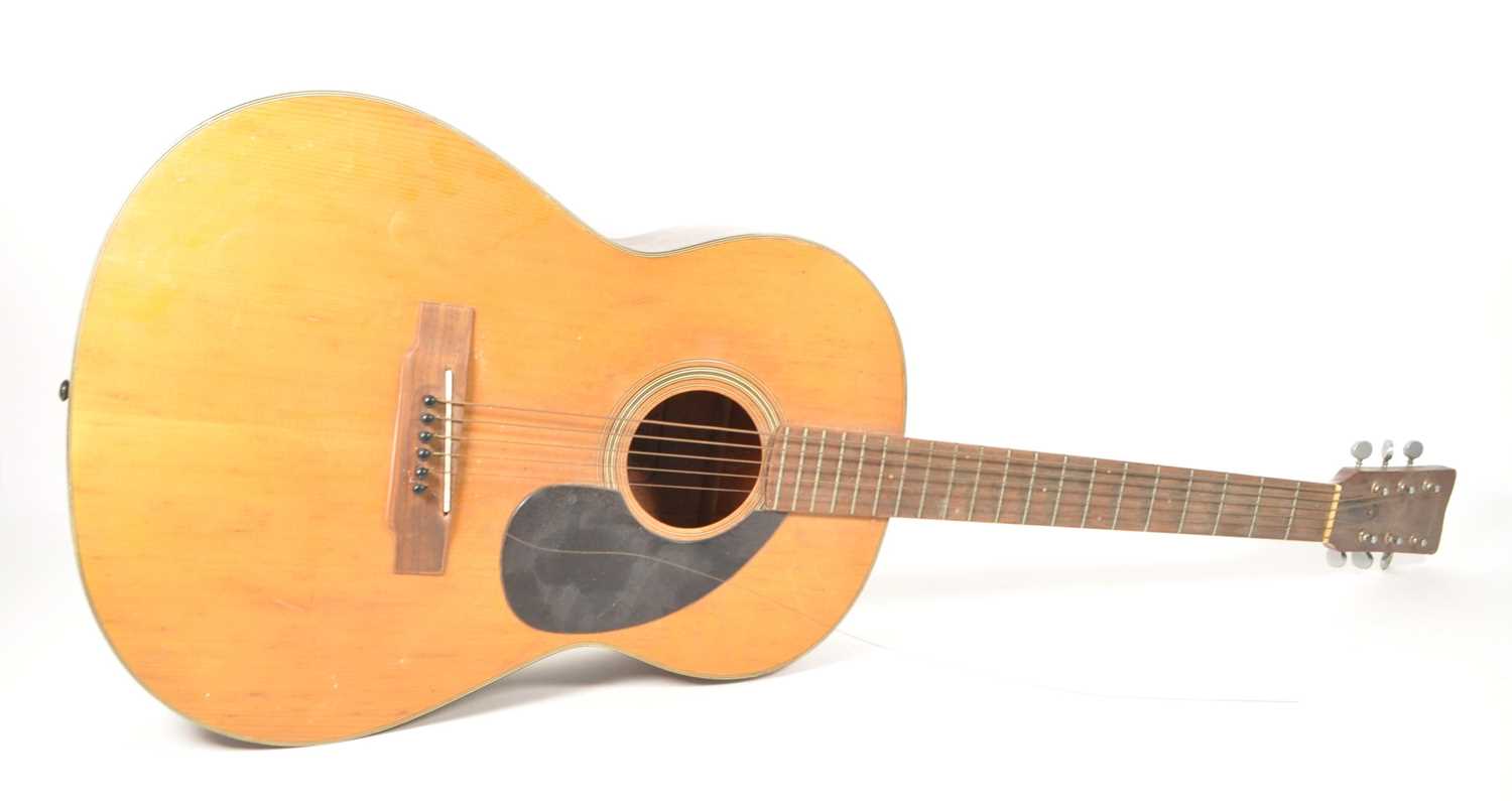 Lot 414 - YAMAHA - 1970S VINTAGE FG-75 ACOUSTIC GUITAR
