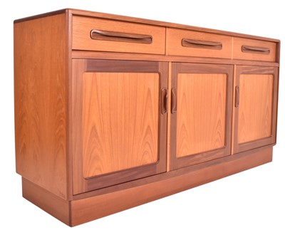 Lot 157 - G-PLAN - FRESCO RANGE - RETRO MID CENTURY TEAK SIDEBOARD
