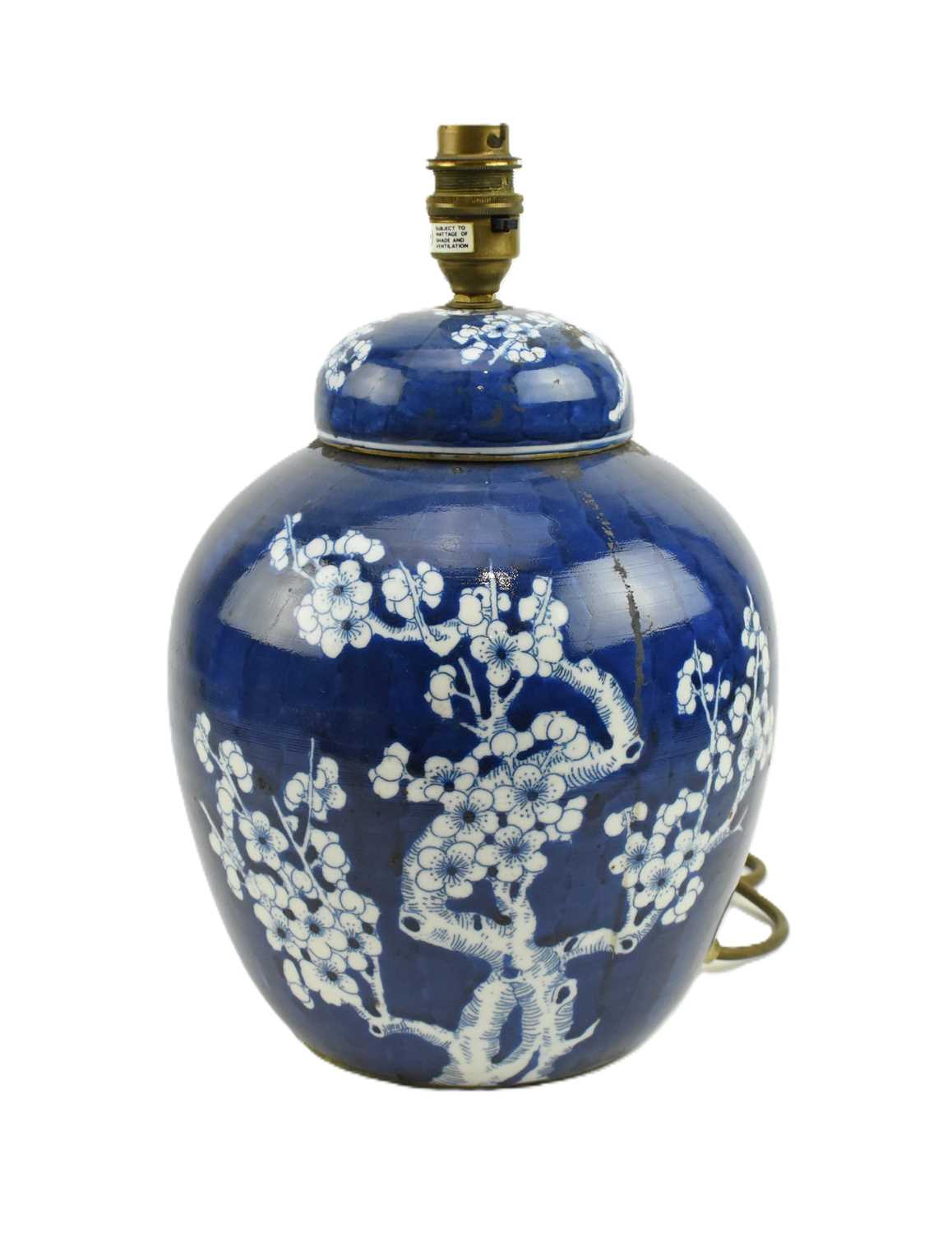 Lot 187 - 20TH CENTURY BLUE AND WHITE PRUNUS JAR LAMP BASE 二十世纪青花冰梅罐灯座