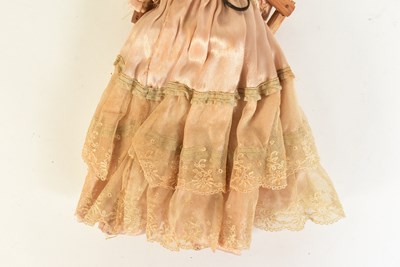Lot 11 - DOLLS - VICTORIAN WOODEN GRODNERTAL PEG DOLL