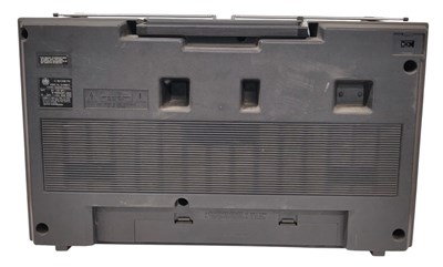 Lot 115 - VINTAGE CROWN DOUBLE CASSETTE STEREO RADIO PLAYER