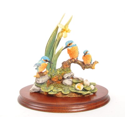 Lot 326 - RUSSELL WILLIS COLLECTION BY CHILTERN - KINGFISHER SCENE