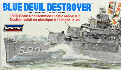 Lot 174 - MODEL KITS - VINTAGE LINDBERG 1/125 SCALE BLUE DEVIL DESTROYER
