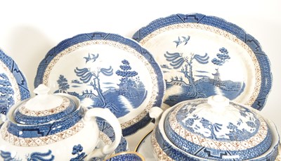 Lot 104 - 20TH CENTURY BOOTHS REAL OLD WILLOW TEA SERVICE WITH DOULTON PLATES