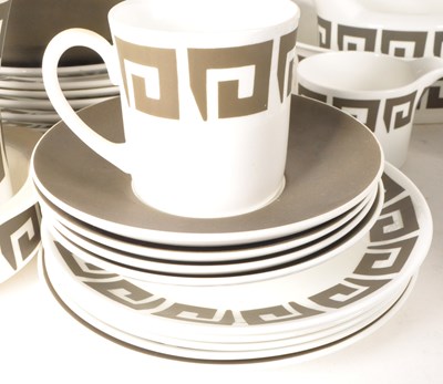 Lot 444 - WEDGWOOD - LATE 20TH CENTURY SUSIE COOPER "KEYSTONE" DINNER SERVICE