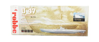 Lot 76 - MODEL KITS - ROBBE 1/40 SCALE MODEL SUBMARINE