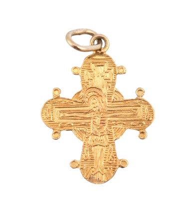 Lot 179 - A GOLD MALTESE CROSS PENDANT