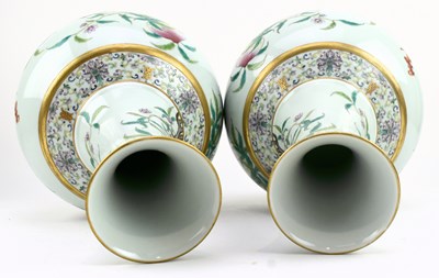 Lot 12 - PAIR OF LARGE “NINE PEACHES” TIANQIUPING VASES 宣统款 粉彩九桃图大天球瓶