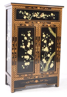 Lot 698 - CONTEMPORARY CHINOISERIE BLACK LACQUER CABINET
