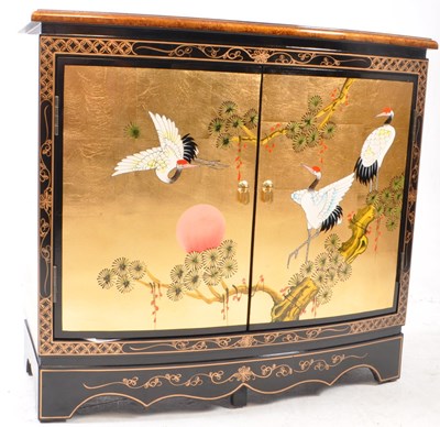 Lot 694 - CONTEMPORARY CHINOISERIE GILT & BLACK LACQUERED CABINET