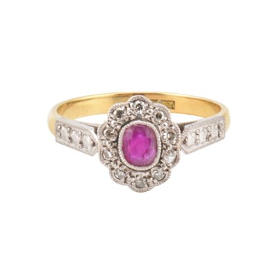 Lot 350 - 18CT GOLD & PLATINUM RUBY & DIAMOND CLUSTER RING