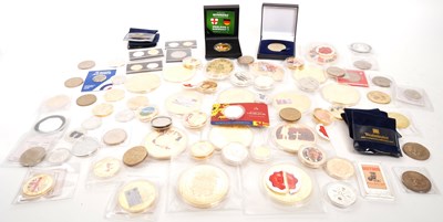 Lot 518 - LARGE COLLECTION OF BRITISH COMMEMORATIVE COINS