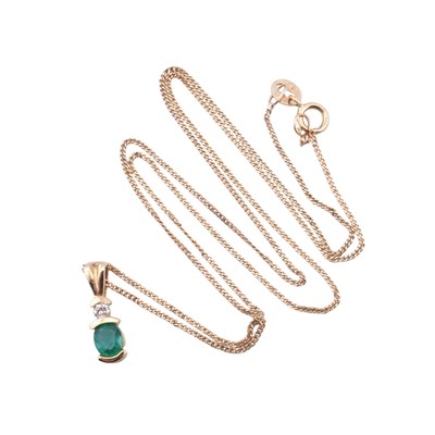 Lot 389 - HALLMARKED 9CT GOLD EMERALD & DIAMOND PENDANT & NECKLACE