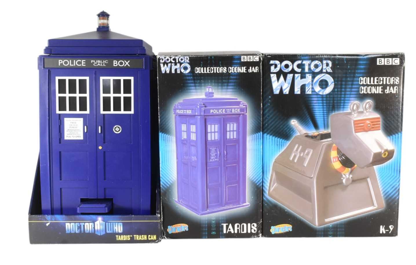 Lot 726 - DR WHO - TWO COLLECTORS EDITION COOKIE JARS & TRASH BIN