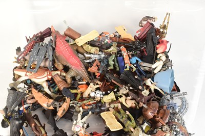 Lot 39 - STAR WARS - COLLECTION OF HASBRO / KENNER ACTION FIGURES