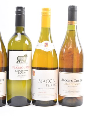 Lot 165 - SEVEN FRENCH, AUSTRALIAN & NEW ZEALAND WHITE WINE BOTTLES