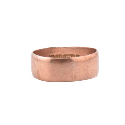 Lot 271 - HALLMARKED 9CT ROSE GOLD BAND RING AF