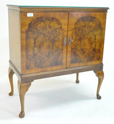 Lot 748 - QUEEN ANNE REVIVAL BURR WALNUT COCKTAIL / MUSIC CABINET