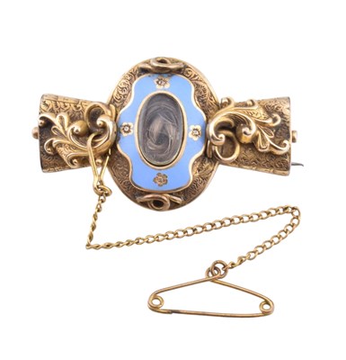 Lot 49 - 19TH CENTURY VICTORIAN MOURNING BROOCH PIN