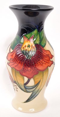 Lot 165 - MOORCROFT - LATE 20TH CENTURY CERAMIC ANNA LILY VASE