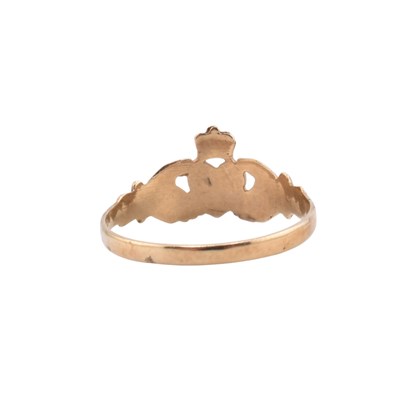 Lot 263 - HALLMARKED 9CT CLADDAGH RING
