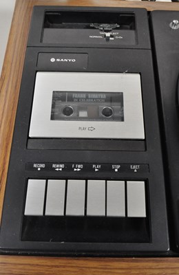 Lot 403 - VINTAGE SANYO STEREO MUSIC SYSTEM MODEL GXT 4444 WITH TWO SPEAKERS