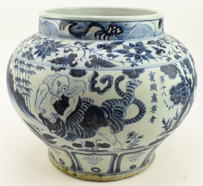 Lot 270 - SCARSE SET OF SIX 18 ARHATS LUOHANS JARS 元 青花 十八罗汉 罐
