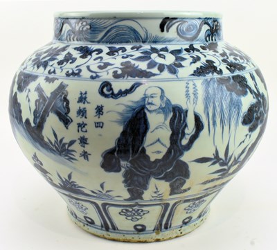 Lot 270 - SCARSE SET OF SIX 18 ARHATS LUOHANS JARS 元 青花 十八罗汉 罐