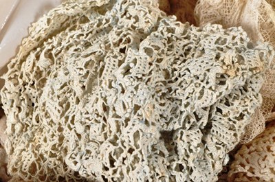 Lot 348 - EXTENSIVE COLLECTION OF 19TH & EARLY 20TH LACE TRIM