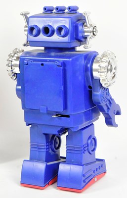 Lot 504 - RETRO TOYS - JAPANESE HORIKAWA ENGINE ROBOT