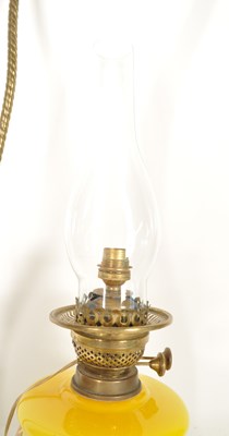 Lot 336 - 19TH CENTURY VICTORIAN HANGING OIL LAMP WITH BRASS FRAME