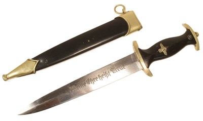 Lot 205 - WWII SECOND WORLD WAR GERMAN SS DAGGER