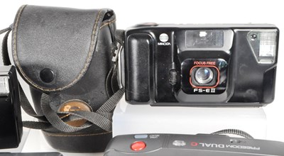 Lot 353 - MINOLTA - COLLECTION OF 35MM COMPACT CAMERAS