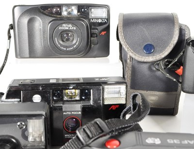 Lot 353 - MINOLTA - COLLECTION OF 35MM COMPACT CAMERAS