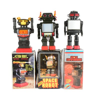 Lot 462 - RETRO TOYS - X3 SPACE ROBOTS