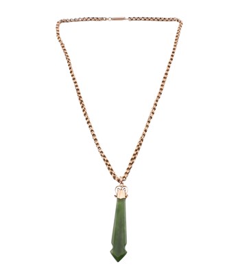 Lot 129 - 9CT GOLD & NEPHRITE JADE PENDANT NECKLACE