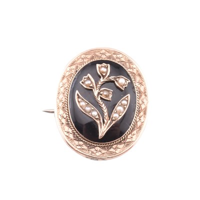 Lot 294 - GOLD & SEED PEARL LOCKET MOURNING BROOCH PIN