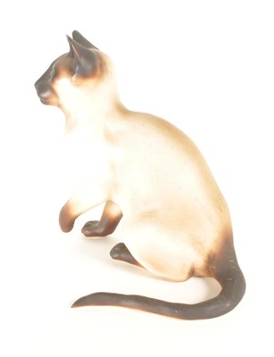 Lot 139 - MIKE HINTON - 2001 CONTEMPORARY POTTERY CAT SCULPTURE