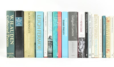 Lot 313 - MODERN FIRST EDITIONS. GOOD COLLECTION OF LATE 20TH CENTURY TITLES INCL. HEANEY, HUGHES, BARNES