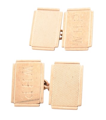 Lot 102 - PAIR OF HALLMARKED 9CT GOLD CUFFLINKS