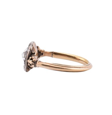 Lot 18 - 19TH CENTURY GEORGIAN DIAMOND CLUSTER RING