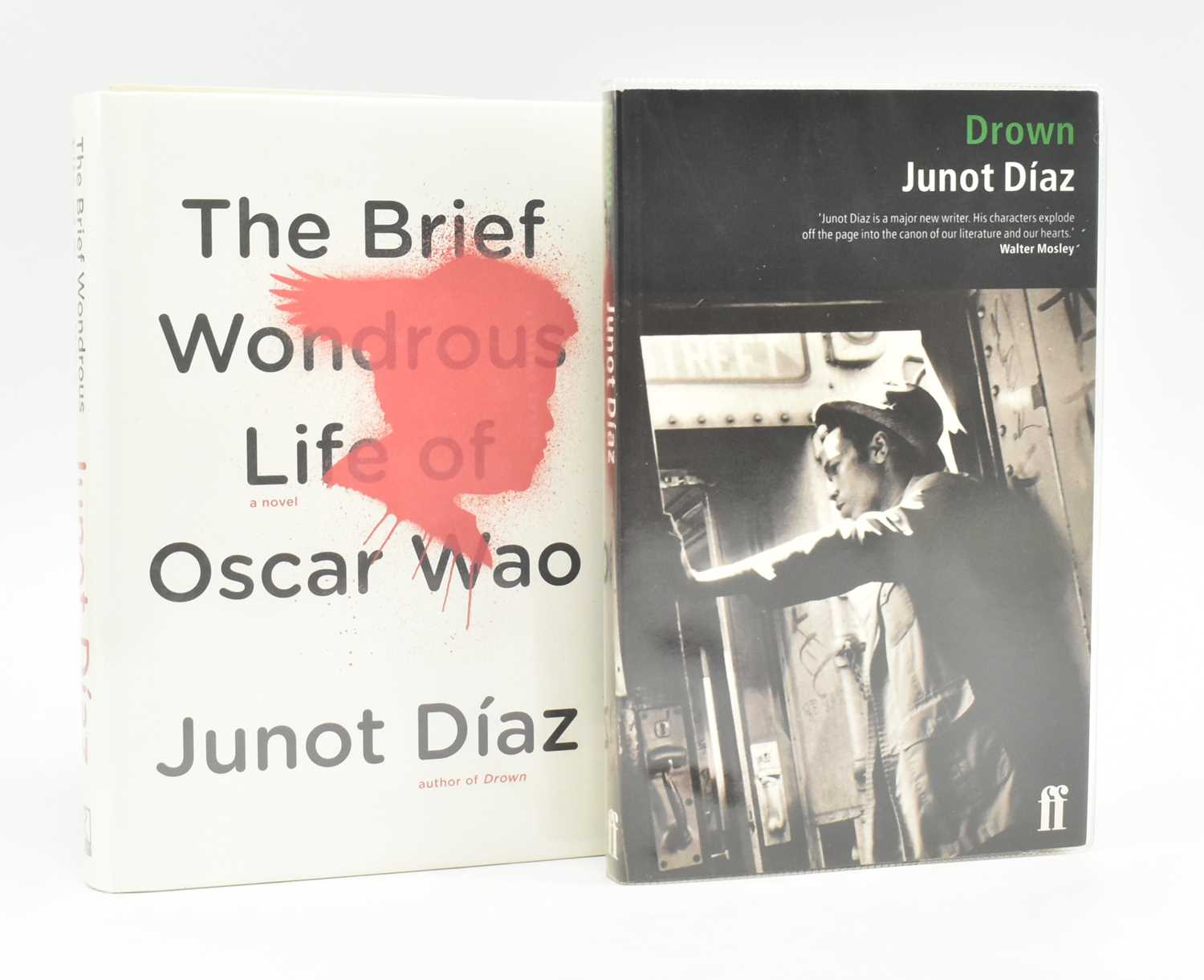 Lot 118 - DIAZ, JUNOT. TWO SIGNED FIRST EDITIONS - THE BRIEF WONDROUS LIFE OF OSCAR WAO & DROWN