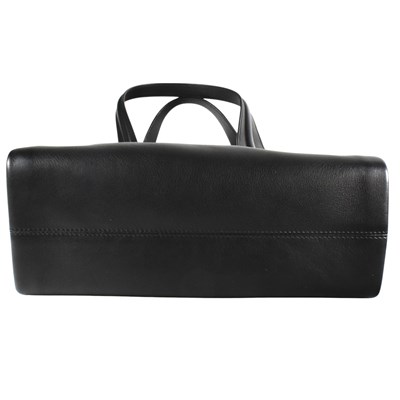 Lot 516 - BULGARI BLACK LEATHER TWIST HANDBAG