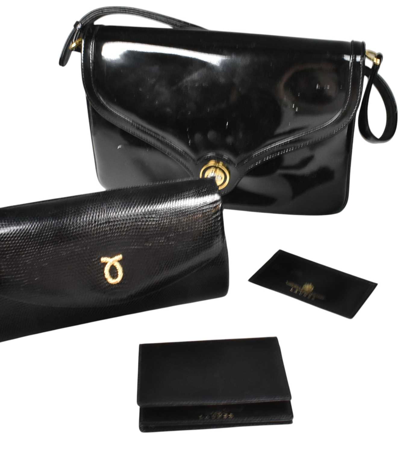 Lot 522 - A COLLECTION OF LAUNER LONDON HANDBAGS AND WALLETS