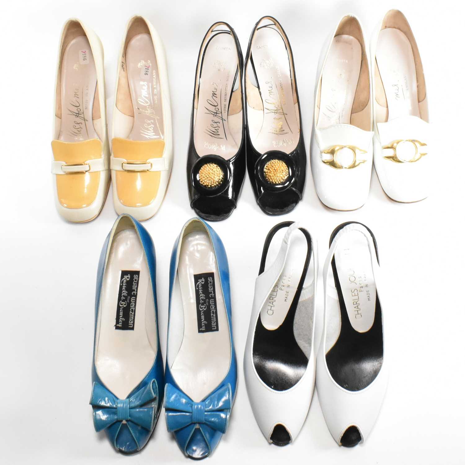 Lot 389 - COLLECTION OF VINTAGE SHOES & SANDALS