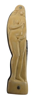 Lot 102 - EARLY 20TH CENTURY IVORINE PENKNIFE IN THE FORM OF A NUDE LADY