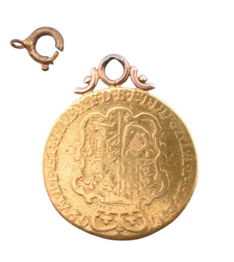 Lot 39 - 1769 GEORGE III GOLD GUINEA