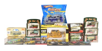 Lot 60 - DIECAST - COLLECTION OF ASSORTED DIECAST MODELS